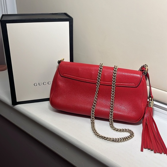 Gucci EUC - Red Crossbody - Authentic Verified. PRICE FIRM - Picture 2 of 11